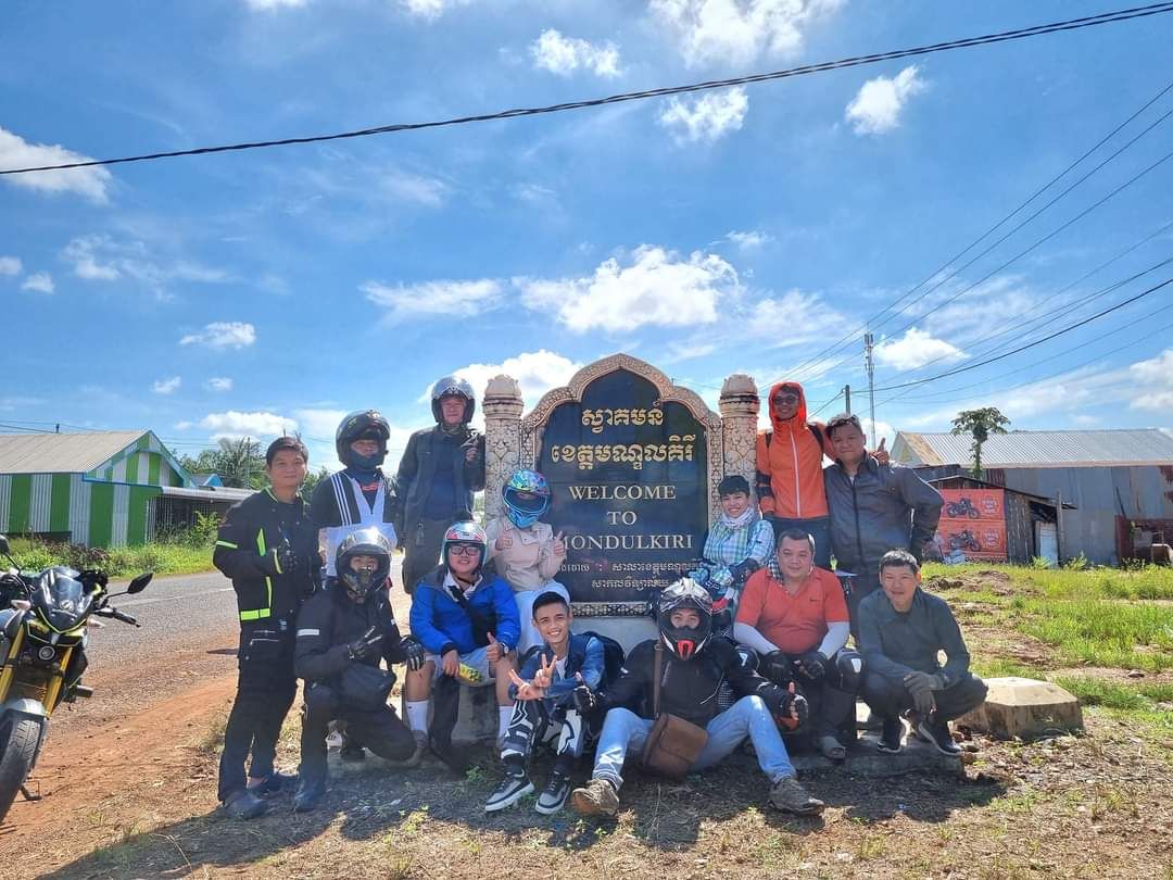 Tour xe máy Nam Lào 5 ngày 4 đêm