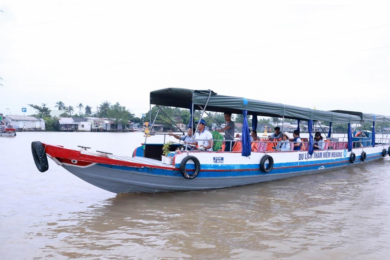 Mekong Delta Discovery: 1-Day Small-Group Tour from Ho Chi Minh City