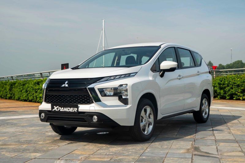 Renting a 7-Seater Ho Chi Minh to Mui Ne private car