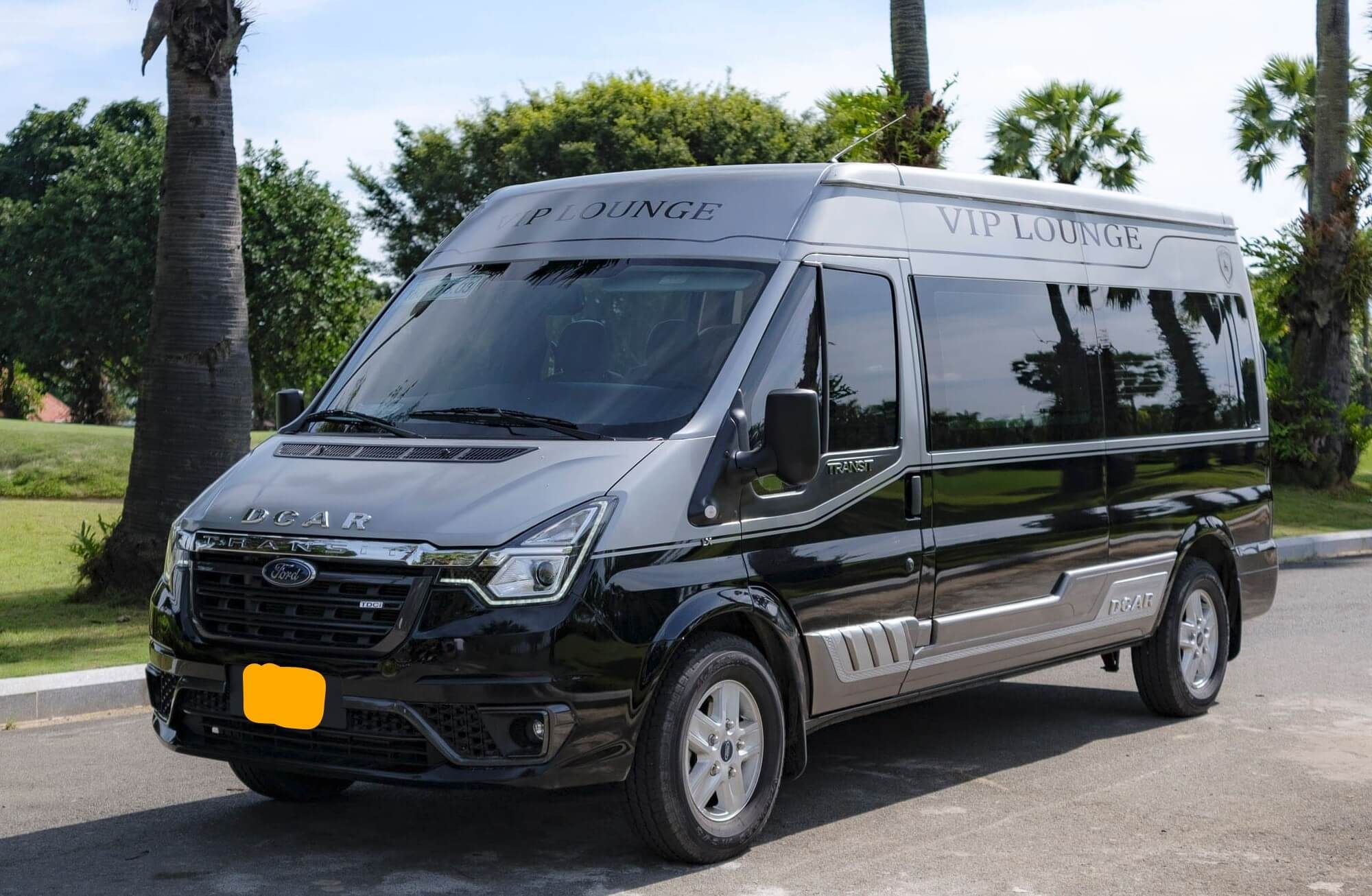 Hội An to Huế by Private Car