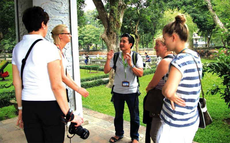Find Part-Time Tour Guide Jobs Near You with Huongdanviendulich.vn